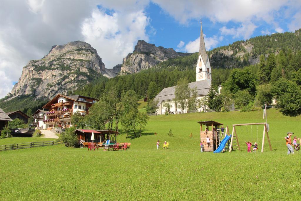 Garni Miriam Hotel La Villa  Bagian luar foto